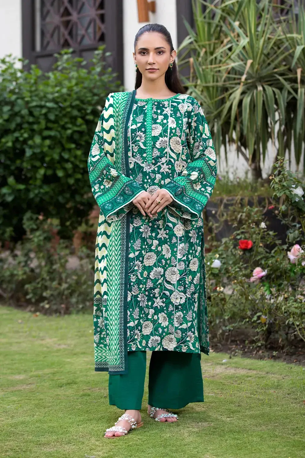 3PC Printed Unstitched Khaddar Suit KKH-2896