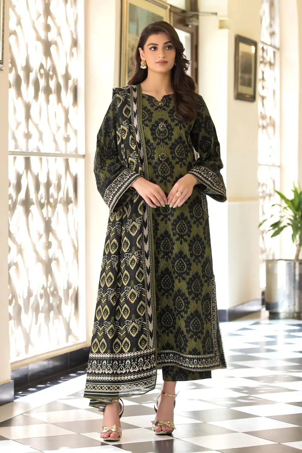 3PC Printed Unstitched Khaddar Suit KKH-2901