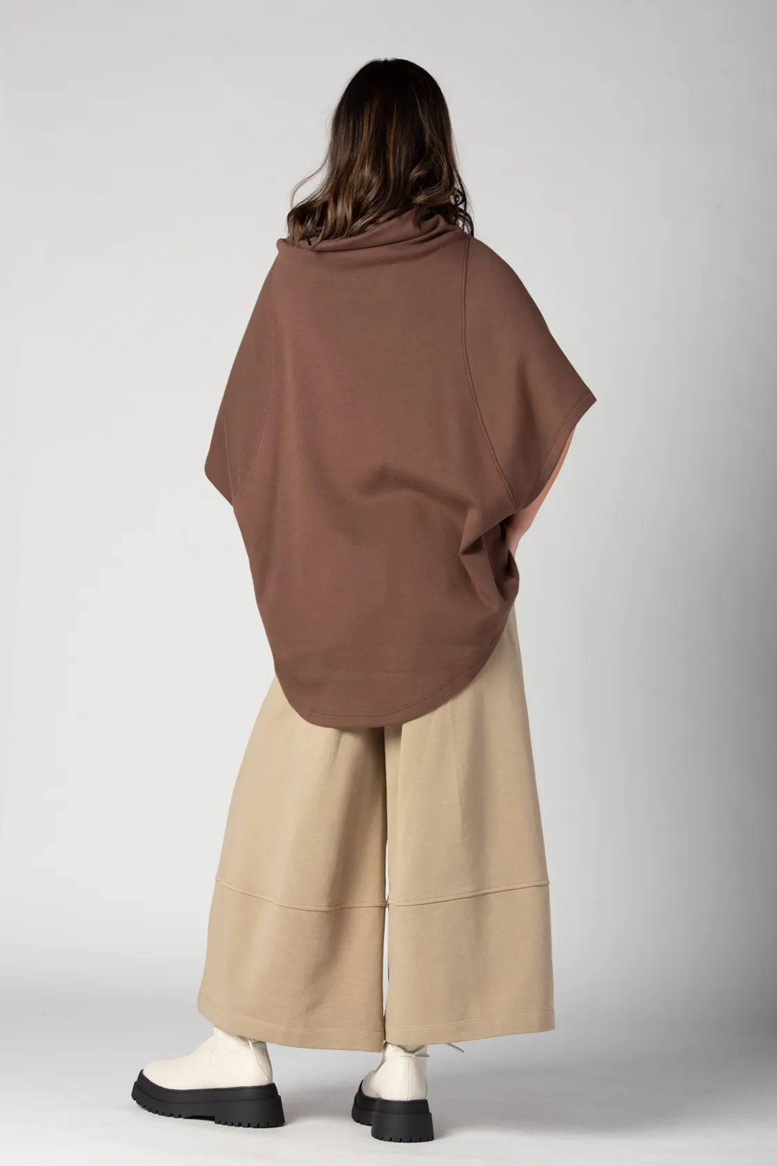 ALEMBIKA Wide Pant in Sand