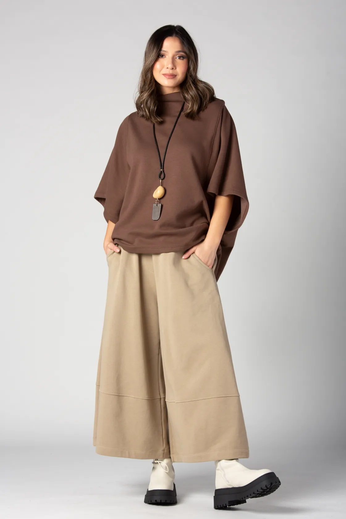 ALEMBIKA Wide Pant in Sand