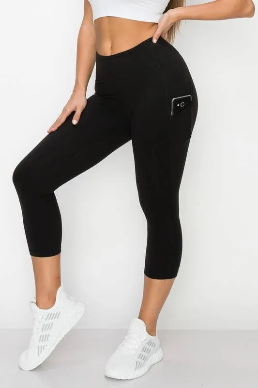 Black High-Waist Capri Yoga Pants With Side Pockets - High-Quality Leggings