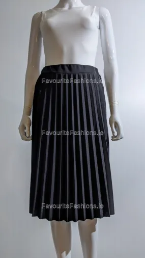 Black Pleated Knee Length Skirt