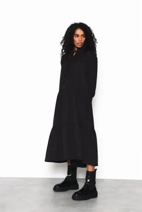 Black V-Neck Long-Sleeve Maxi-Dress