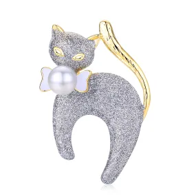 Elegant Kitty Pearl Brooch