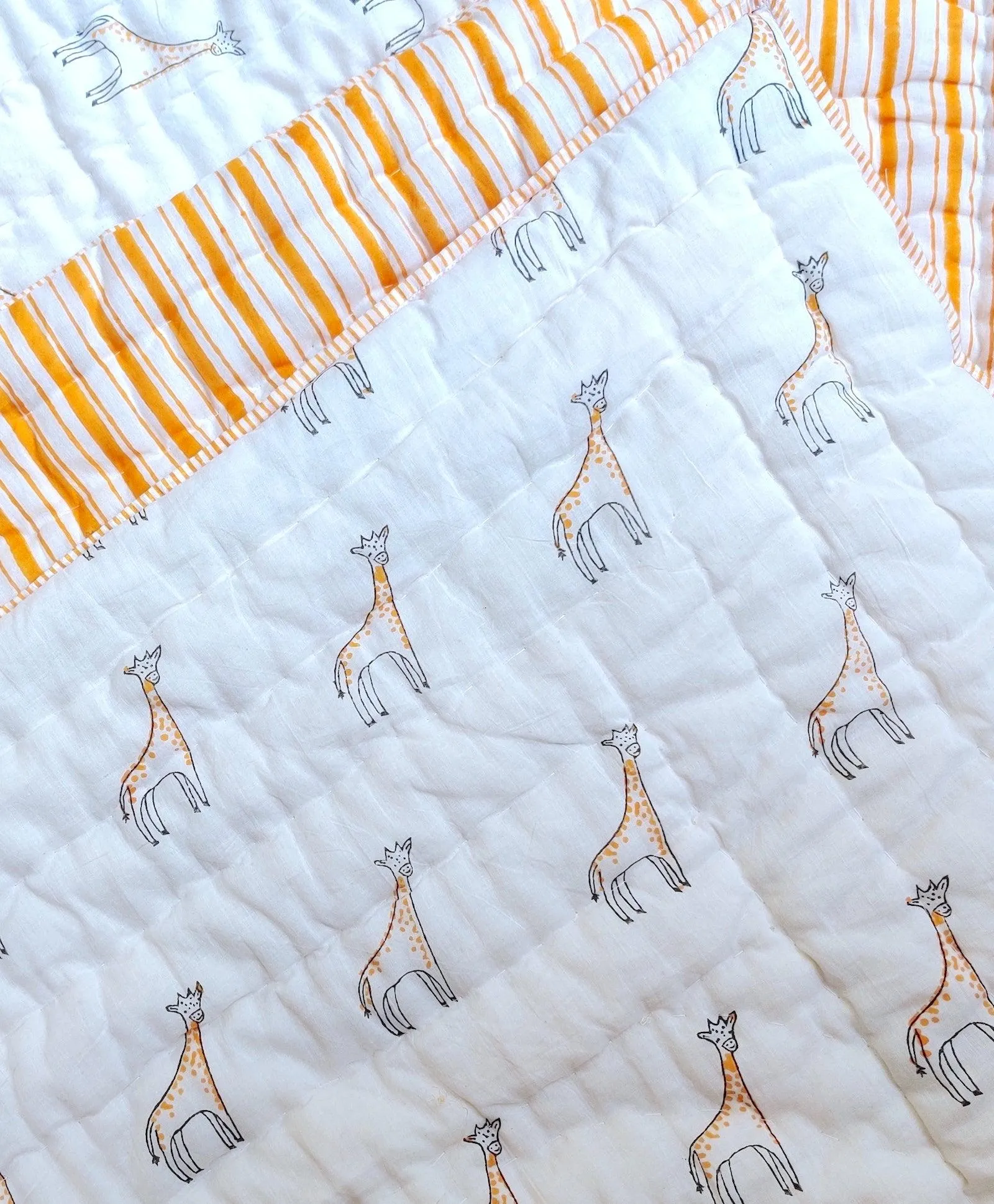 Giraffe - Reversible Quilt