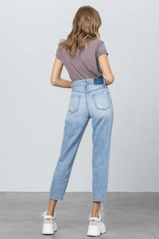 HIGH RISE TAPERED JEANS