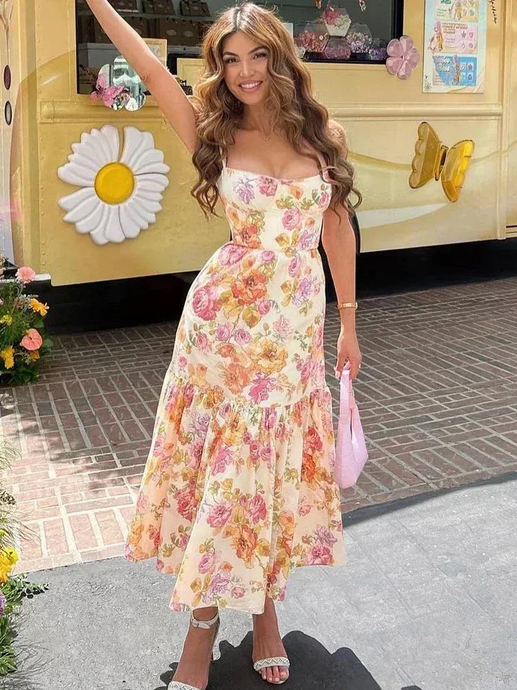 Josia - Elegant and flattering summer dress