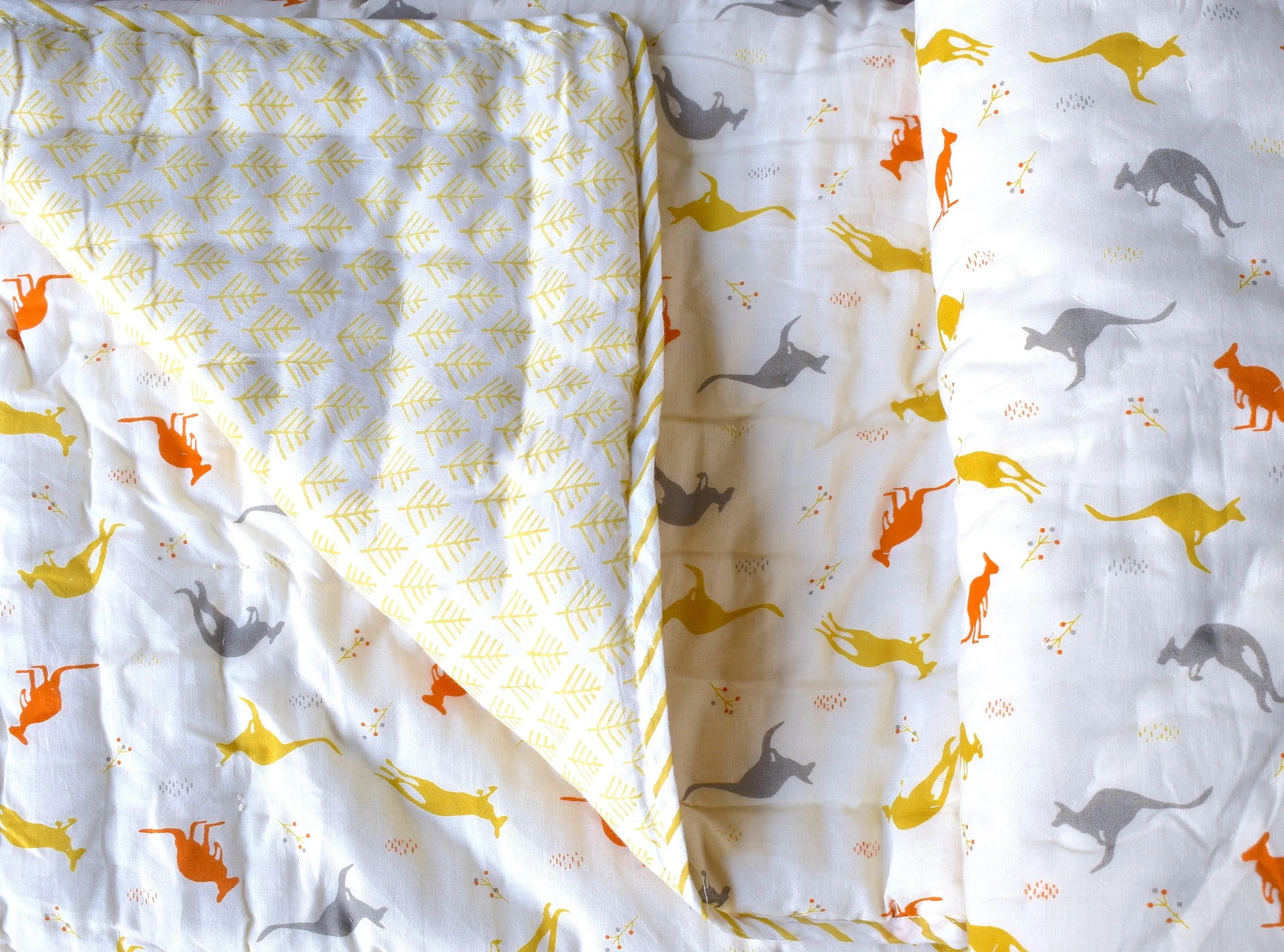 Kangaroo - Reversible Quilt