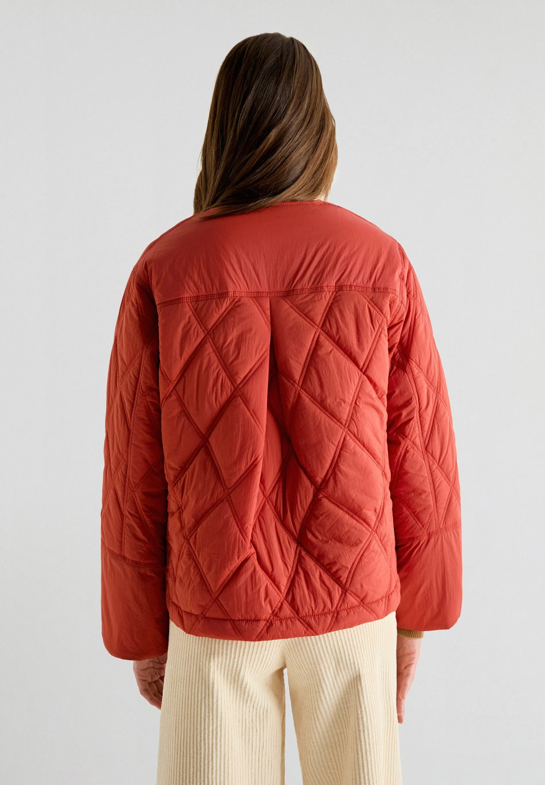 LIGHTWEIGHT PUFFER JACKET