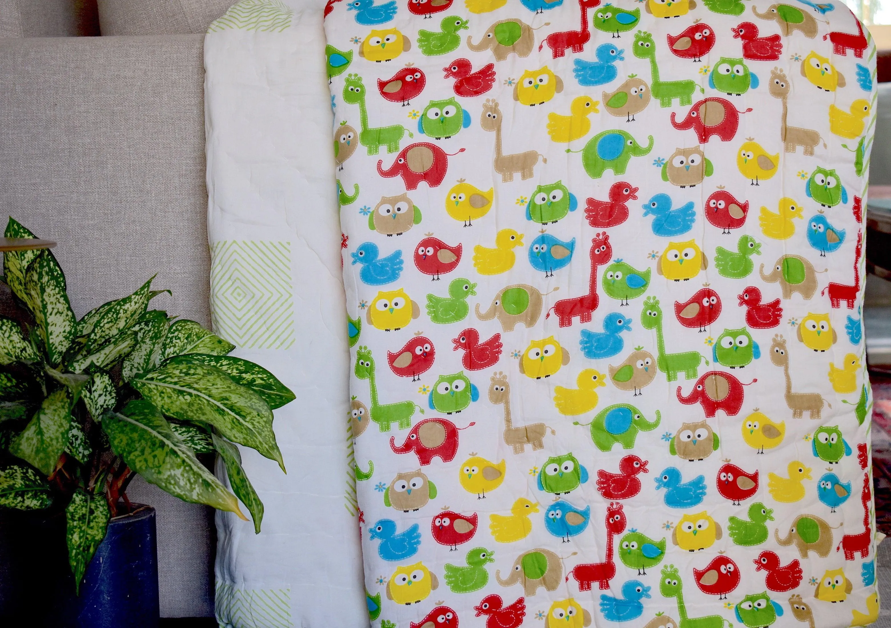 Little Zoo - Reversible Quilt