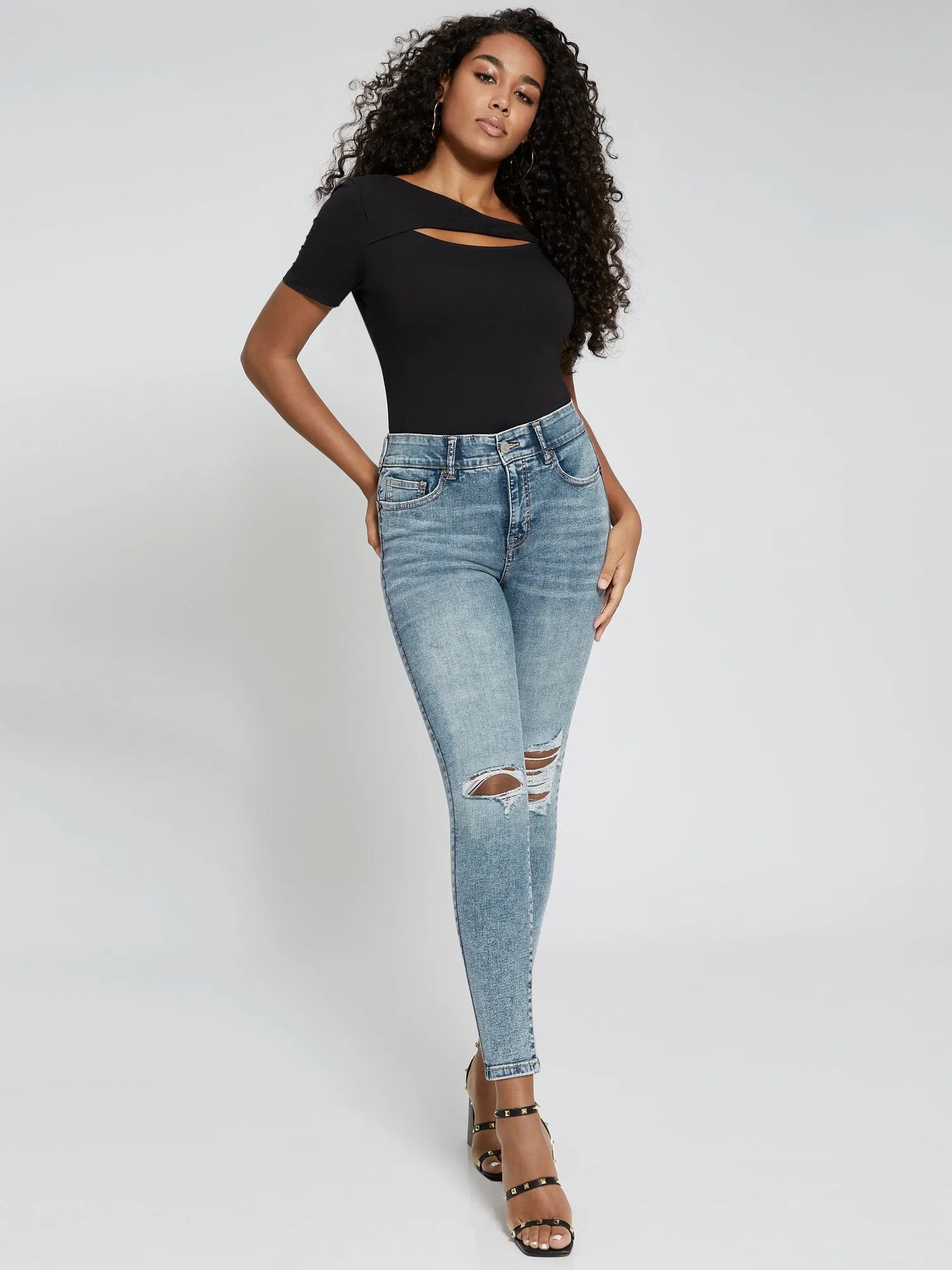 Petite Curvy Ultra High-Waisted Super-Skinny Jeans - Light Wash