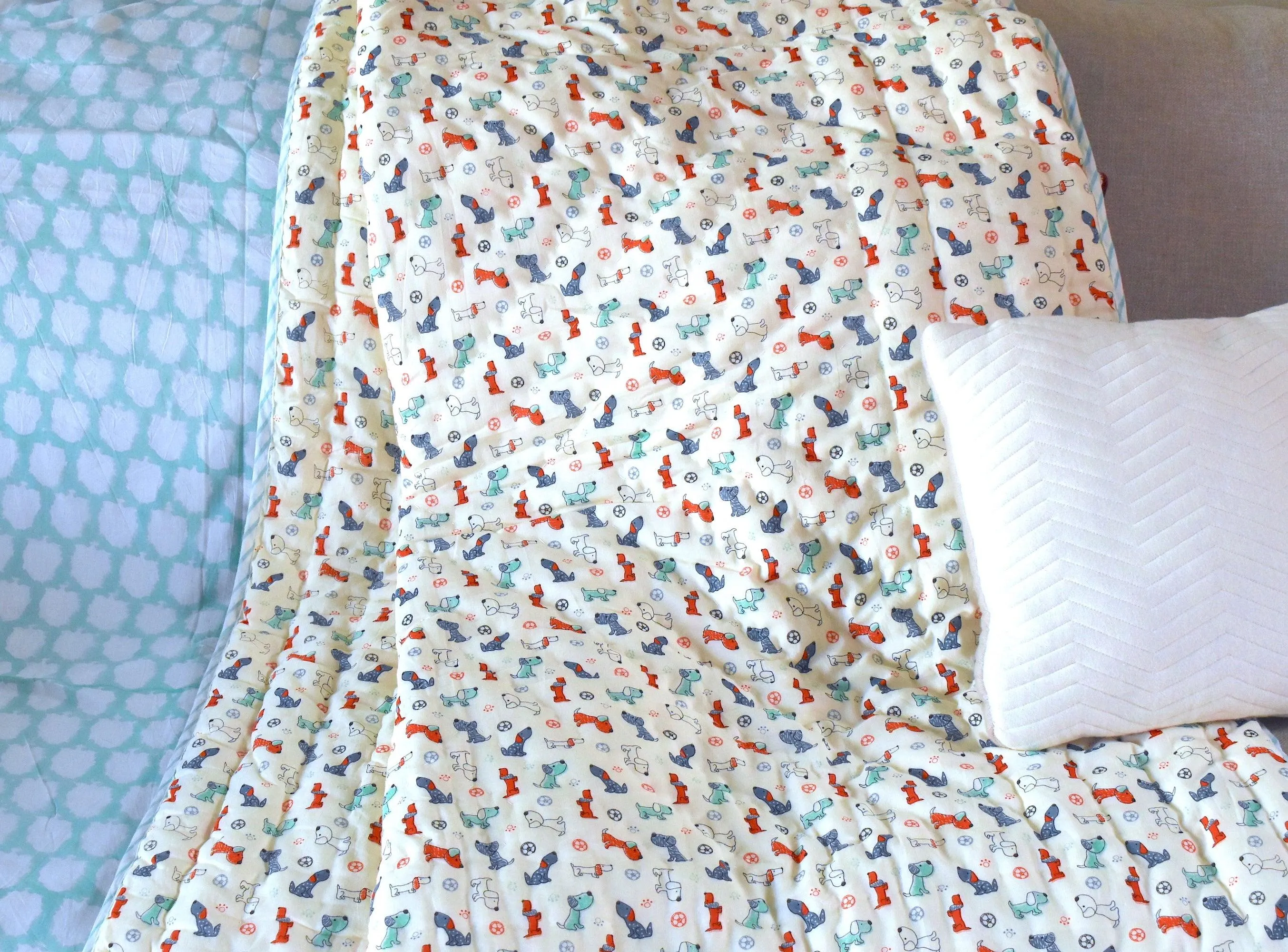 Puppy Play - Reversible Quilt