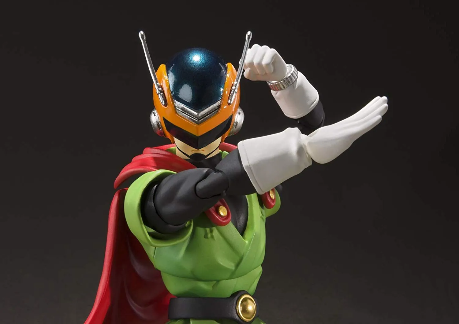 S.H. Figuarts Dragon Ball Z Great Saiyaman Action Figure (Japan Ver.)