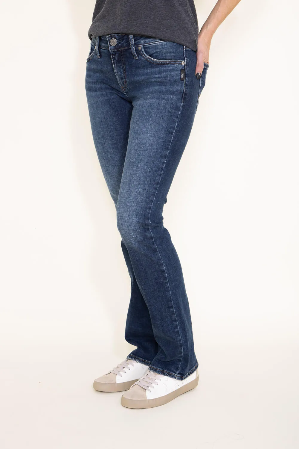 Silver Jeans Suki Mid Rise Slim Bootcut Jeans For Women | L93616SDK424