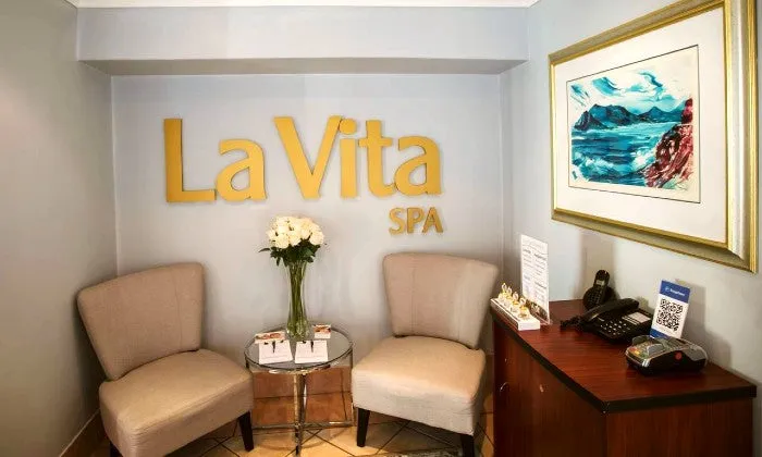 Spring showers couples spa package at La Vita Spa Group