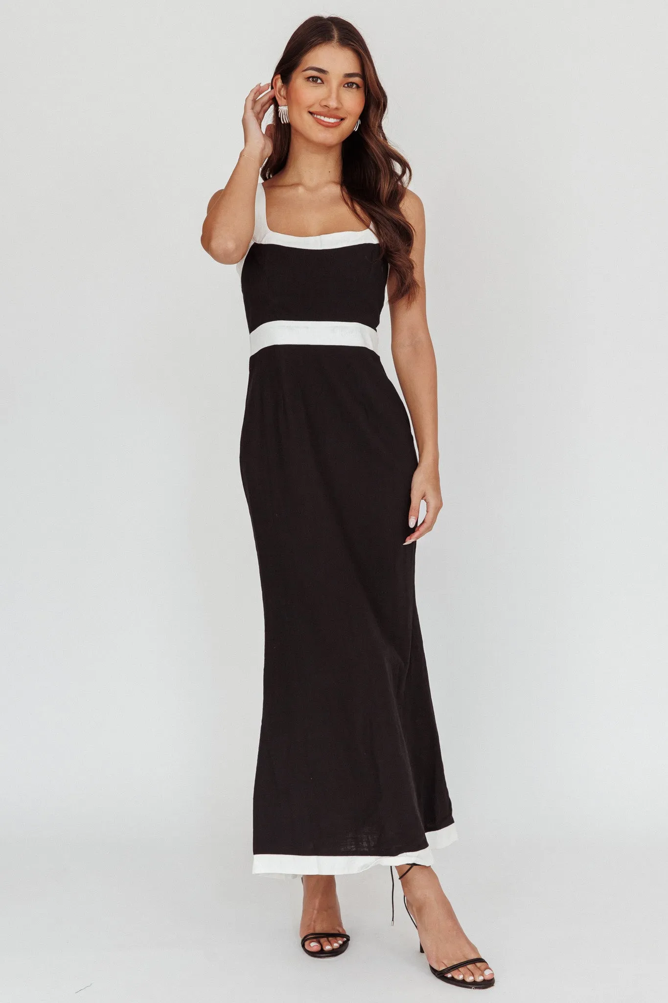 Trust Contrast Maxi Dress Black