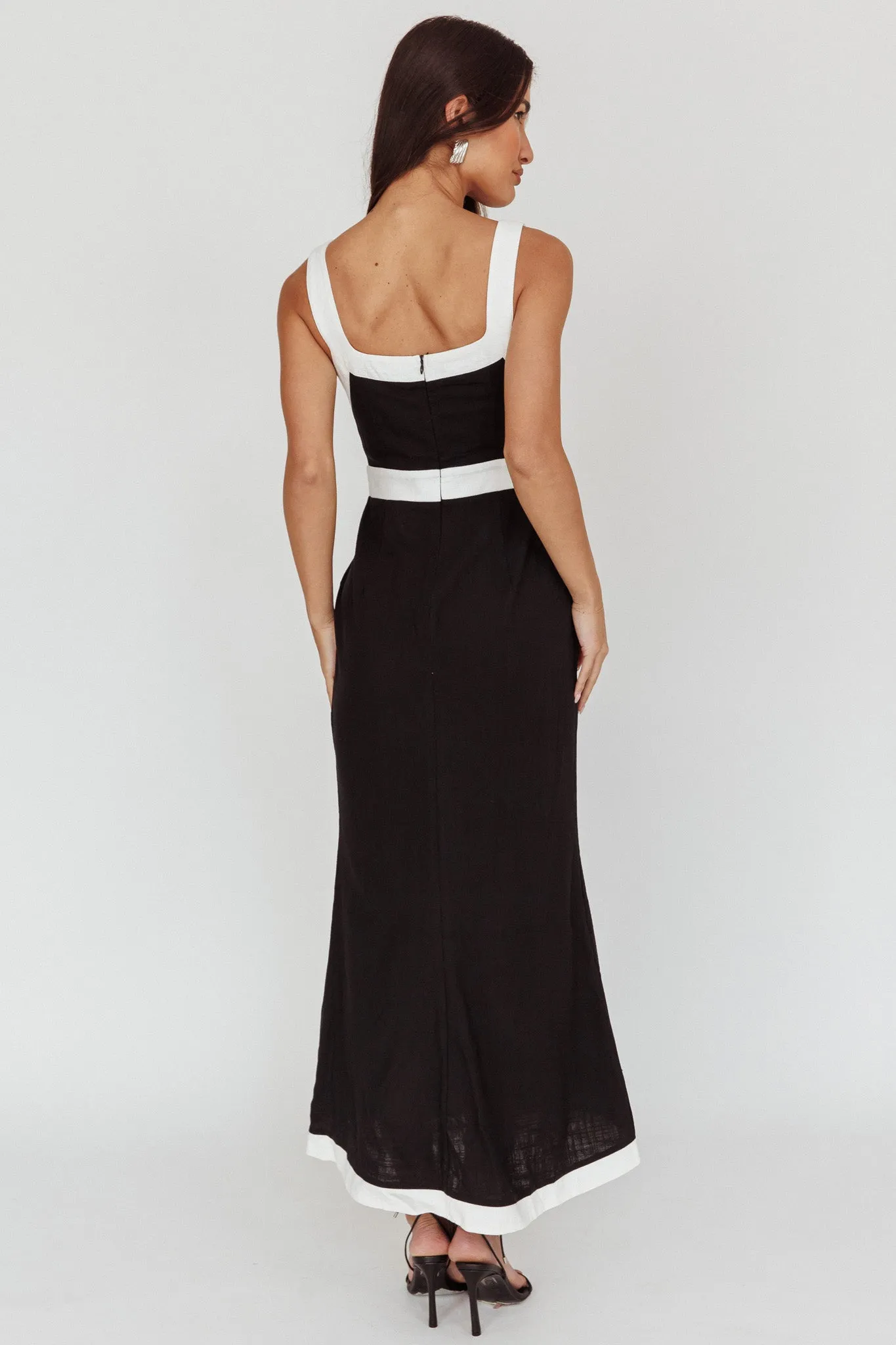 Trust Contrast Maxi Dress Black