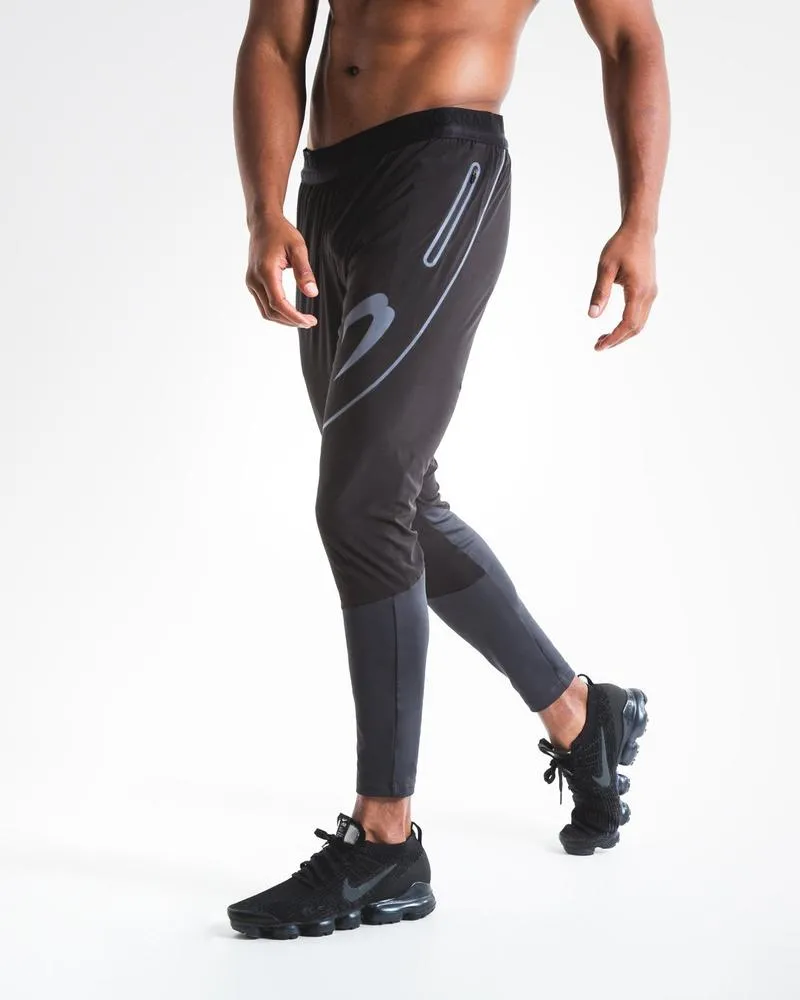 WILDE TECHNICAL JOGGERS - BLACK