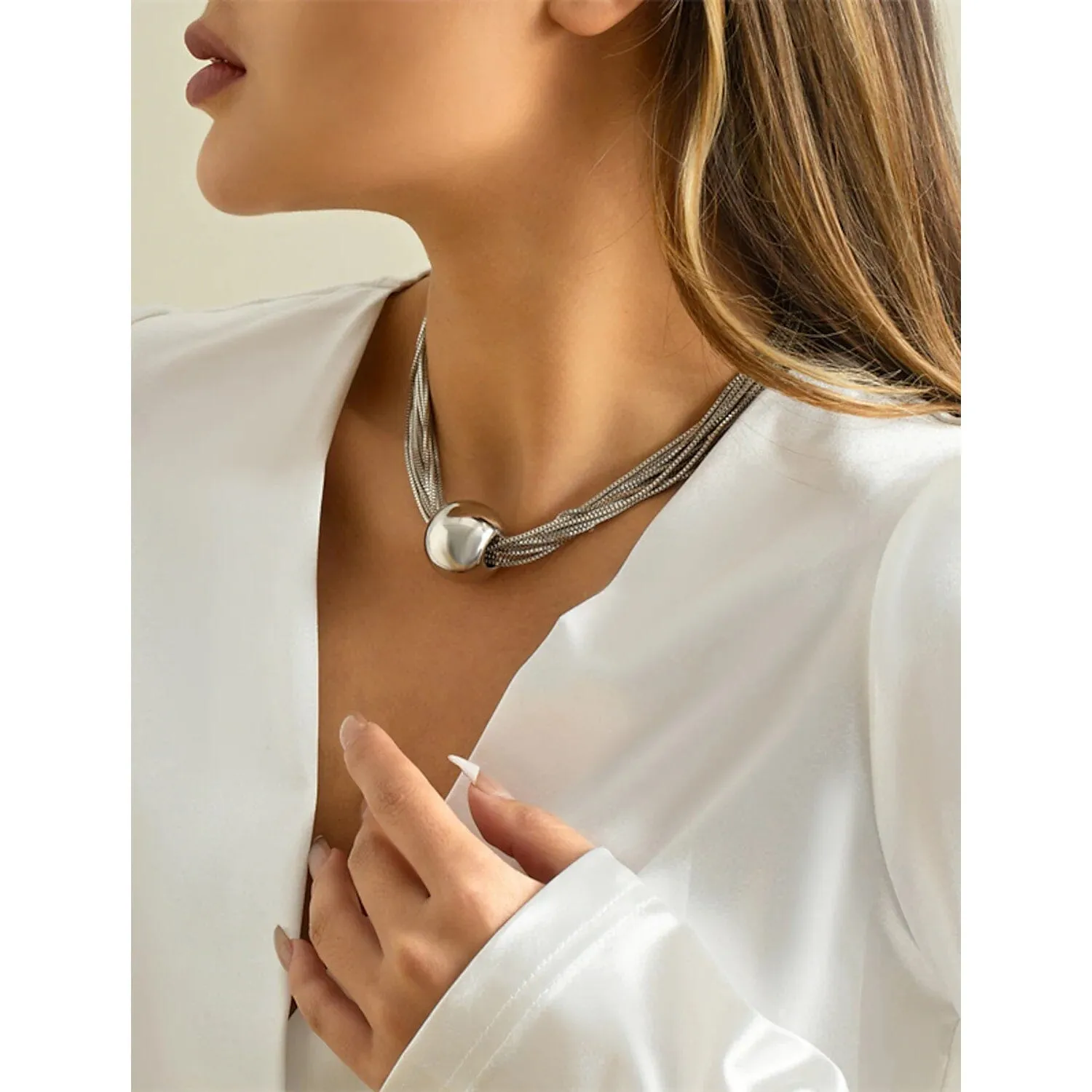 Women's Contemporary Street Geometry Necklace